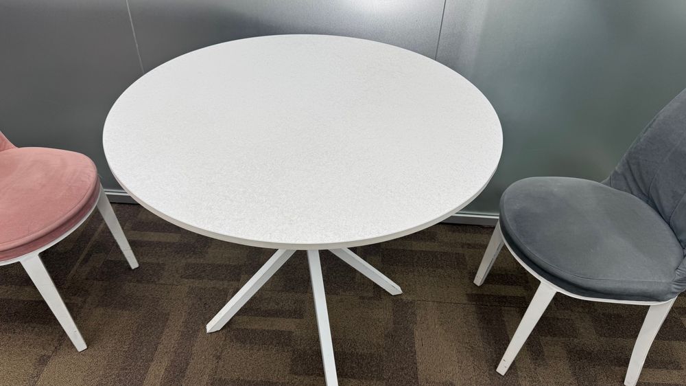 Столы со стульями