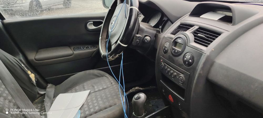 Dezmembrez Renault Megane - 2 (facelift) (2006 - 2012), 1.6 K4M812, manual, K4M812, JH3142