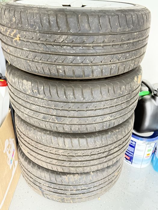 Roti aliaj originale Bmw X3 cu cauciucuri de vara 225/45/18