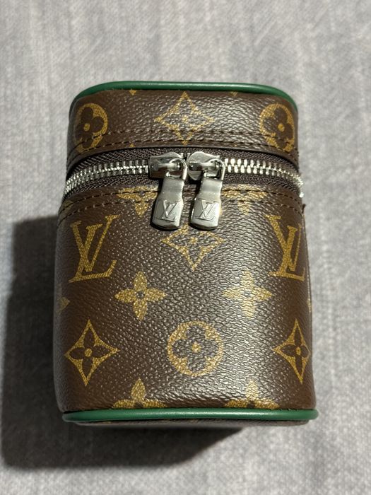 Косметички Louis Vuitton Nice Mini