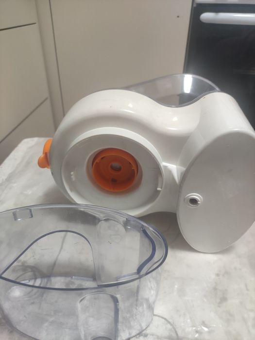 Соковыжималка Geepas б/у (без мотора)