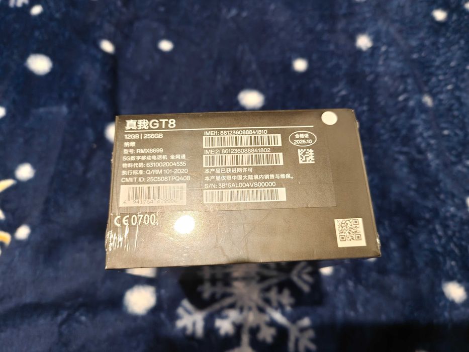 Realme gt 8 blue 256gb,12gb ram,7000 mah baterie, nou