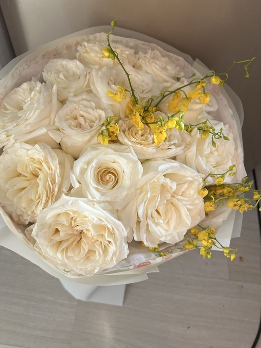 Продам цветы срочно