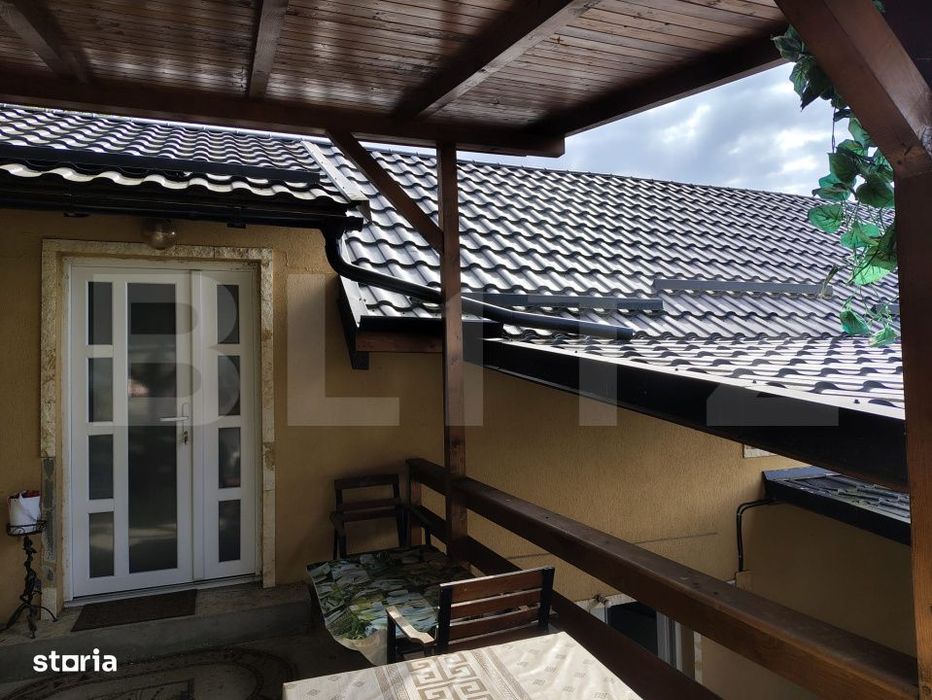 Casa individuala aproape de lac, 4 camere, priveliste superba, Sacalai
