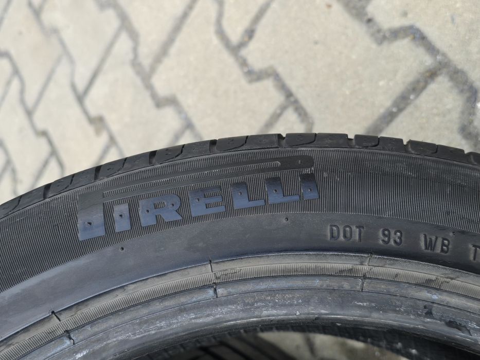 235 45 18 Pirelli