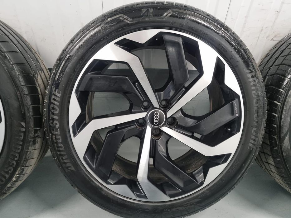 Jante Audoi Q8 e-tron Q8 e-tron sportback pe 21" anvelope vară 2025