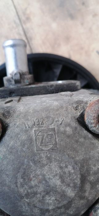 Хидравлична помпа за Волво Д5