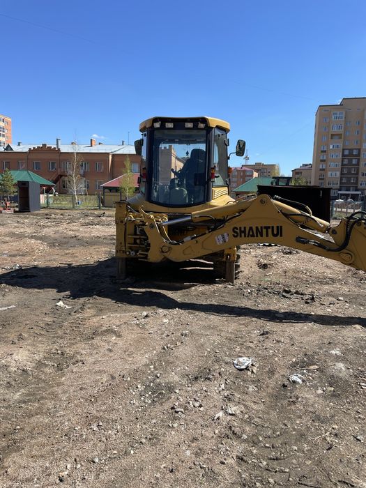 Эксковатор - погрузчик 3/1