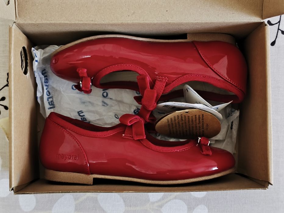 Детские туфли Mayoral, новые