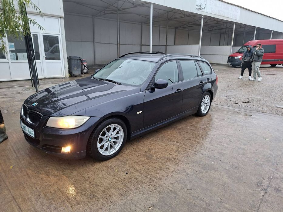 Vand BMW seria 3 in stare perfecta de functionare