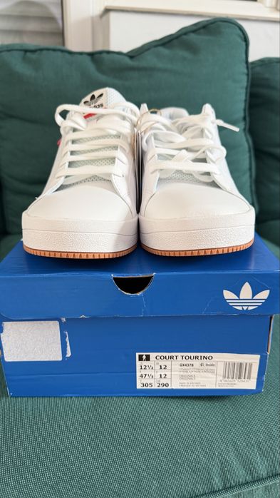 Оригинални маратонки Adidas court tourino