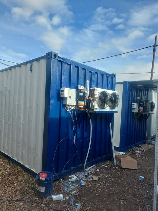 Контейнер морозильный