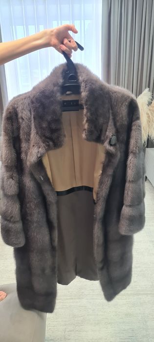 Продам норковую шубу