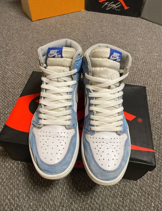 Air Jordan 1 High Hyper Royale mărime e