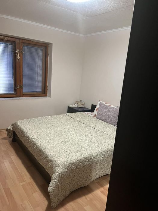 Дава се под наем Етаж от къща в Пловдив, Южен - 70 кв.м за 300 € - Снимка #2