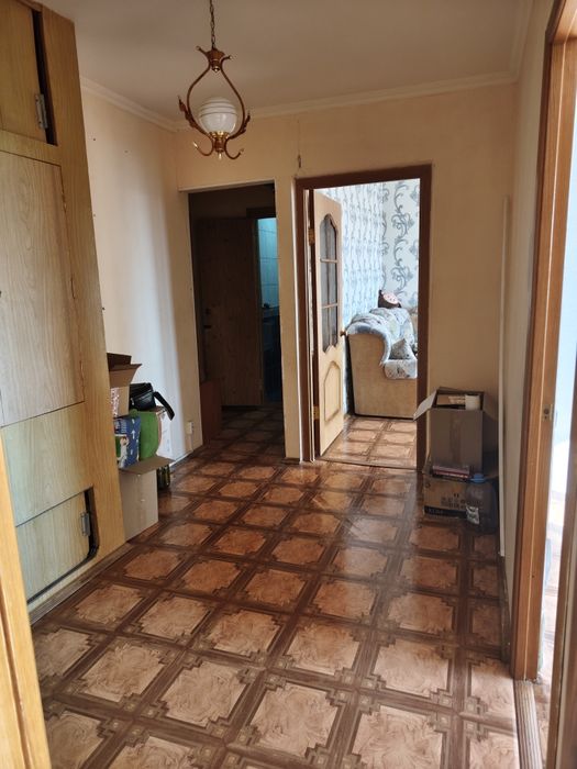 Продам 3 комнатную квартиру