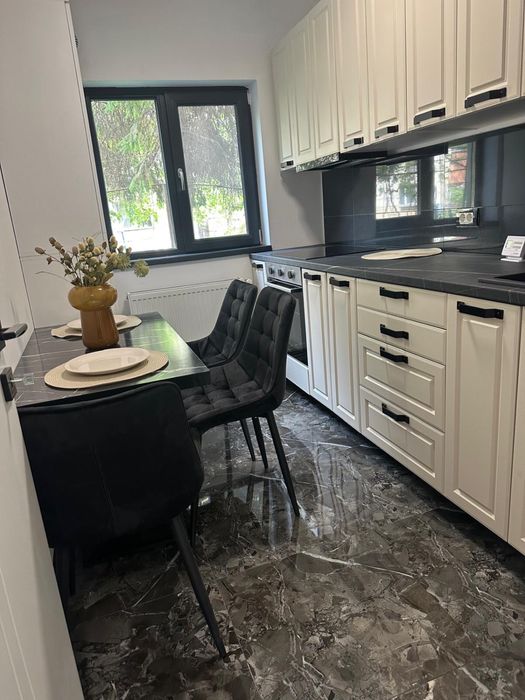 Apartament cu 3 camere in regim hotelier