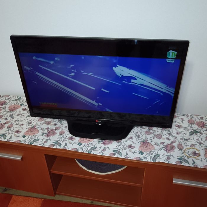 Vând televizor LCD Samsung