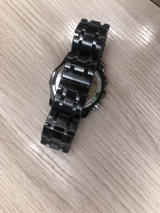 Часы наручные