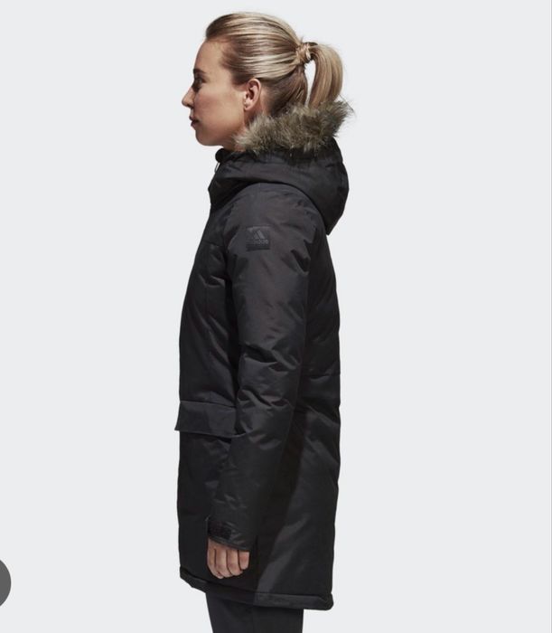 куртка зимняя        Adidas