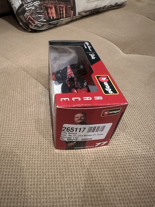 Продавам Формула 1 Alfa Romeo C43 V. Bottas