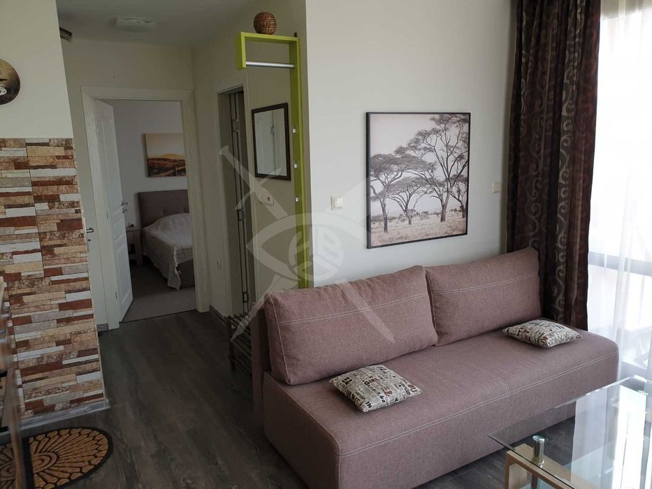 Продава се Двустаен апартамент в к.к. Слънчев бряг - 47 кв.м за 1437 €/кв.м - Снимка #1