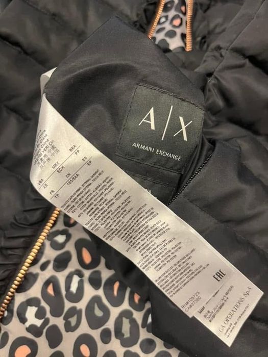 Двулицево яке Armani Exchange