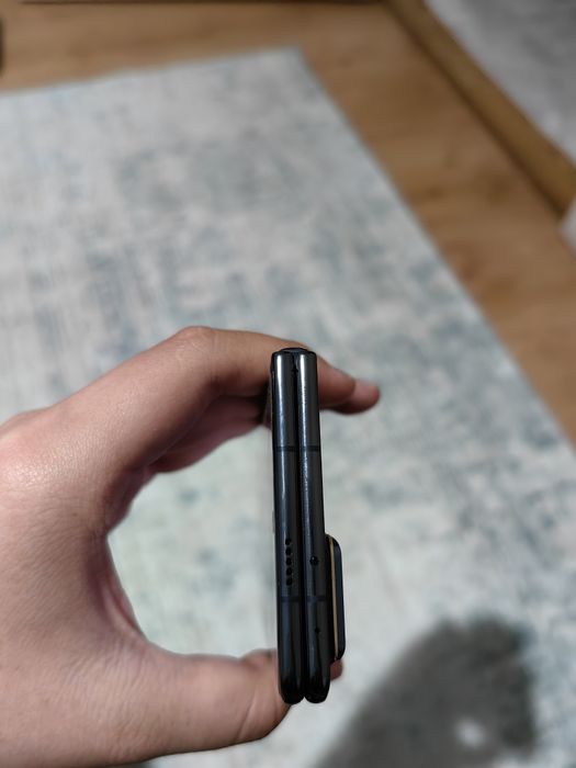 Обмен Honor magic v2