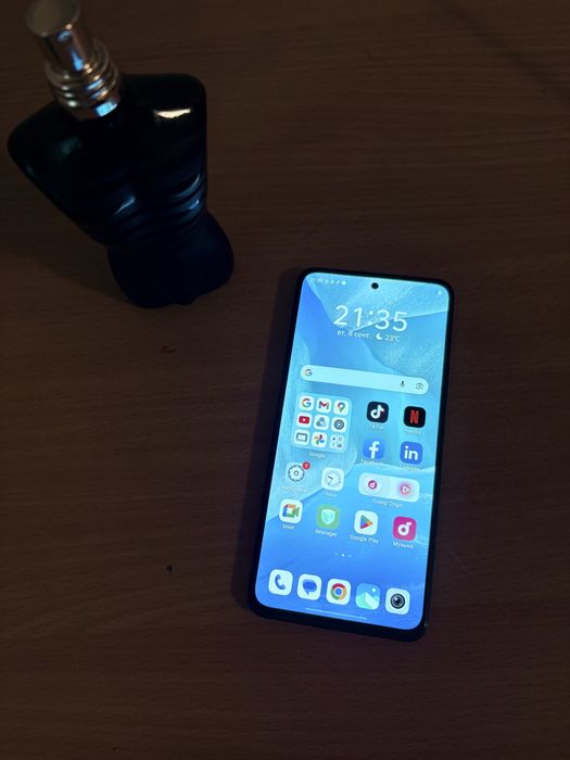 Продам Vivo y100