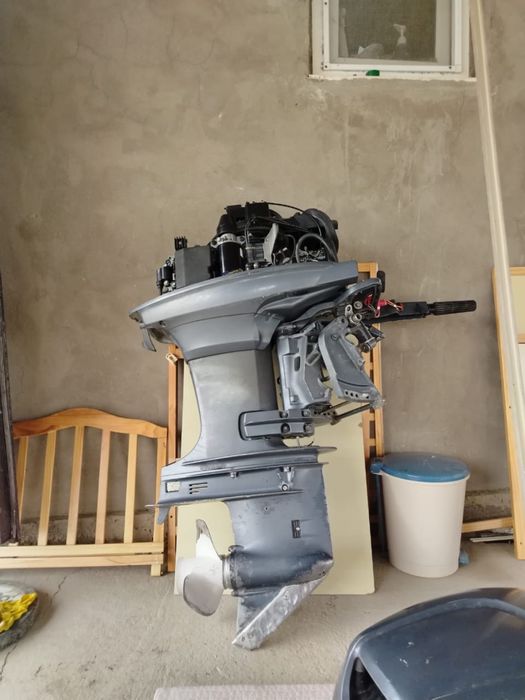 Мотор на лодку Yamaha 40