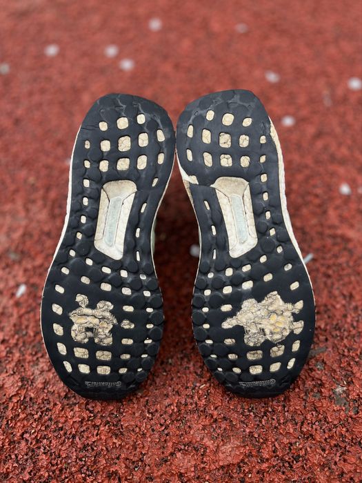 Adidas ultraboost 4.0 marimea 38.5  alergare