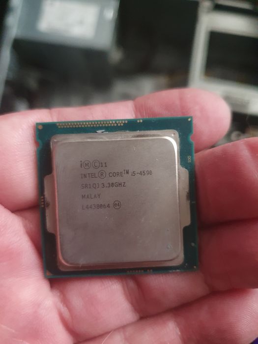 Intel Процессор Core i5 4590, 4 x 3300 МГц OEM (