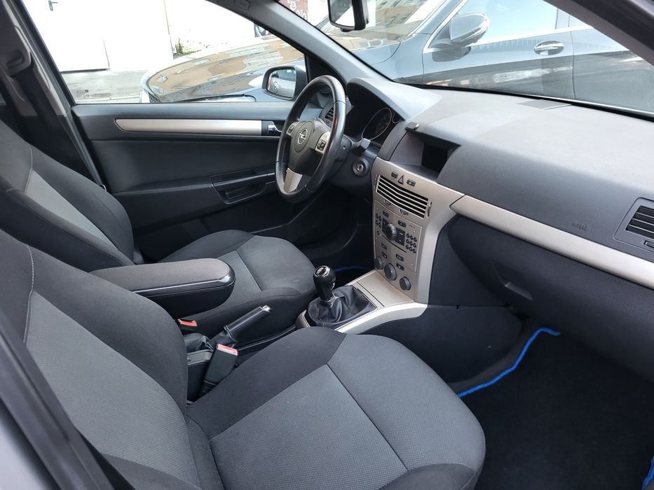 Opel Astra H an 2008 1.7 TDI recent adus,IMPECABIL