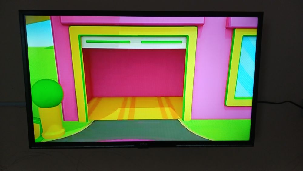 Продам телевизор Artel UA32H4101 no smart