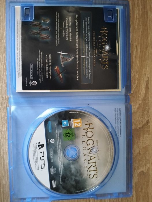 Vând Hogwarts Legacy Ps5