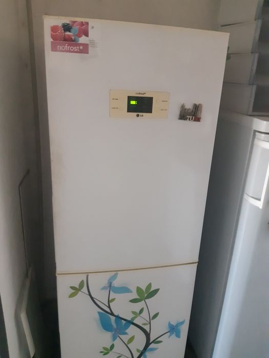 Холодильник. Продам