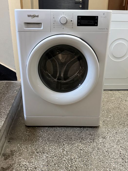 Перална машина FWG 71484W EU, 7кг 1400 об./мин, 85 х 60 х 63см, WHIRLPOOL