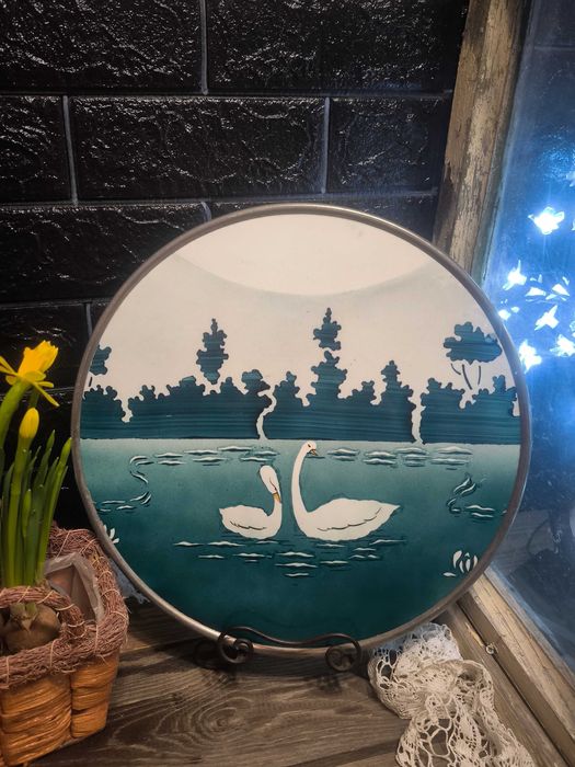 Порцеланов поднос