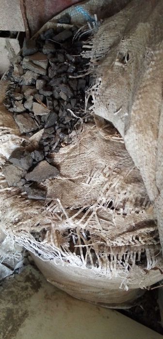 Уголь Шубаркуль 2 мешка есть