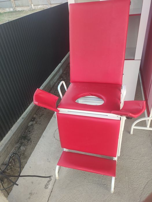 Гинекологическое кресло