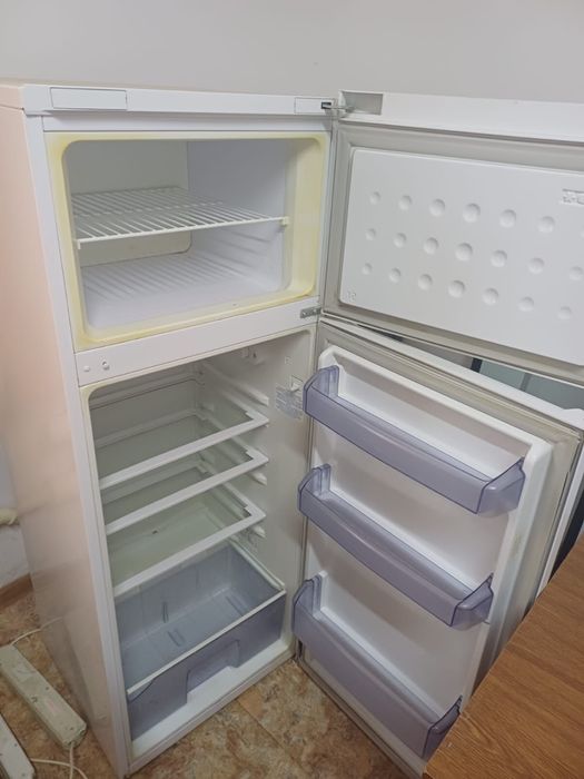 холодильник Beko