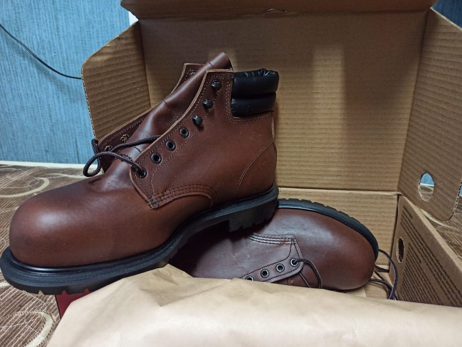 Продам спецобувь, оригинал