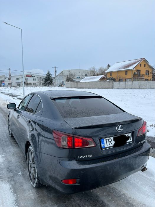 Vand Lexus IS200d