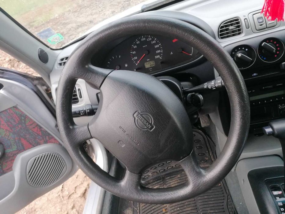 Нисан Микра к11 автоматик, бензин / Nissan Micra k11 automatic, petrol