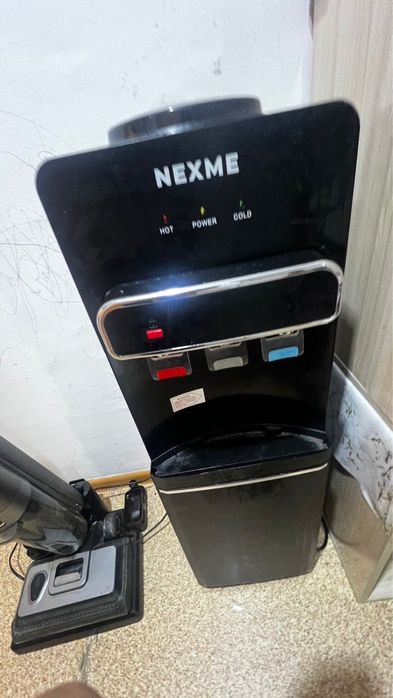 Срочно продам кулер для воды