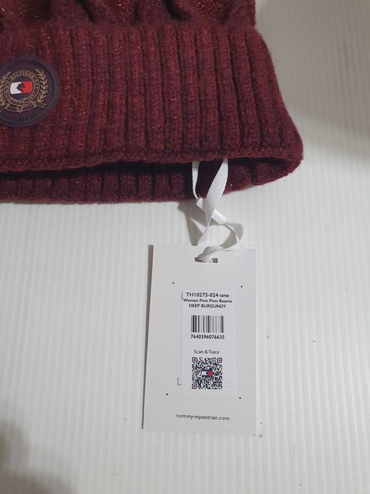 Caciula dama Tommy Hilfiger originala noua in cutie