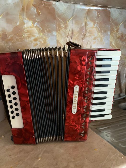 Акордеон FIROTTI