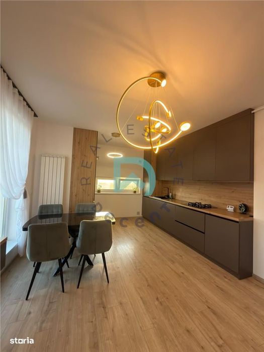Apartament 3 camere - Penthouse in Tractorul, 71 mp - Brasov