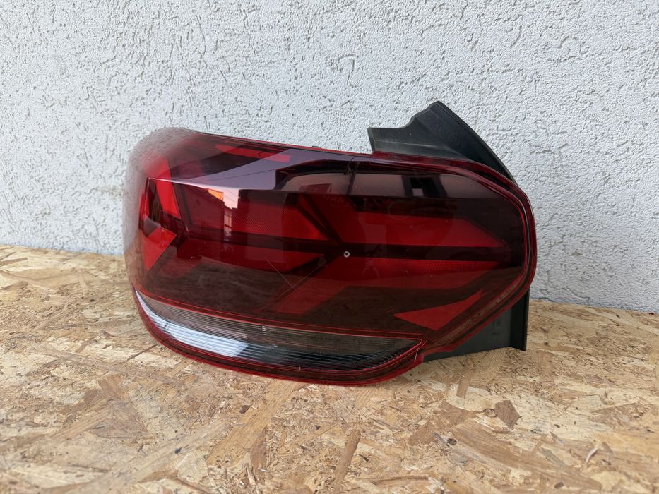 Stop tripla lampa stanga Dacia Logan III Originala