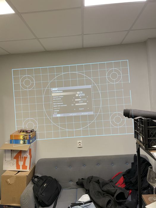 Проектор Acer DLP 720 + екран
